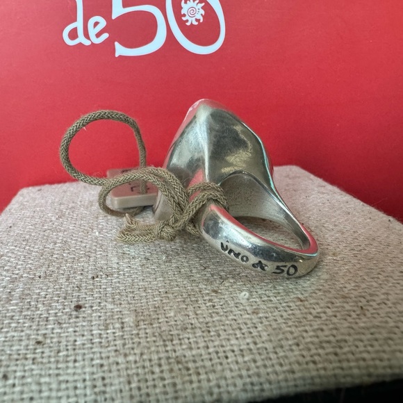 Uno de 50 Star Tremendo Ring - Picture 4 of 6